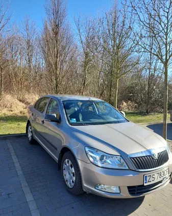 samochody osobowe Skoda Octavia cena 16900 przebieg: 169690, rok produkcji 2010 z Szczecin